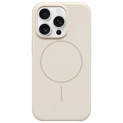 Beats Fitted Hard Shell Case with MagSafe for iPhone 16 Pro