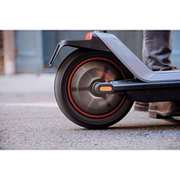NIU KQi300X Electric Scooter (Up to 1000 W Motor / Up to 60km Range / 32 km/h Top Speed) - Space Grey