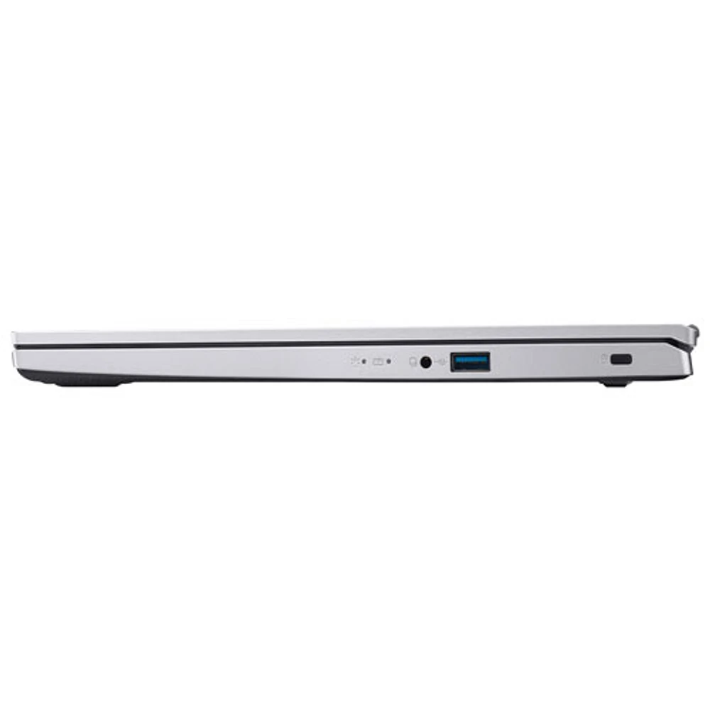 Portable de 15,6 po Aspire 3 d'ACER - Argenté (RyzenMC 5 7520U d'AMD/SSD 512 Go/RAM 16 Go/Windows 11 Famille)