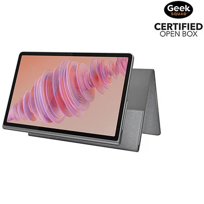Boîte ouverte - Tablette Tab Plus 11,5 po 256 Go Android 14 de Lenovo à processeur octocoeur MediaTek Helio G99 avec étui - Gris luna