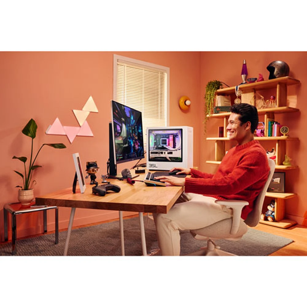 HP Omen 35L Gaming PC - White (AMD Ryzen 7 8700F/32GB RAM/2TB SSD/GeForce RTX 5070/Windows 11) - Only at Best Buy