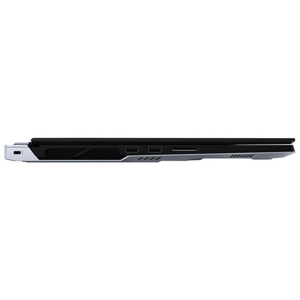 Portable de jeu Titan 18 HX 18 po de MSI - Noir (Core Ultra9-285HX d'Intel/RAM 96 Go/SSD 6 To/ GeForce RTX 5090)