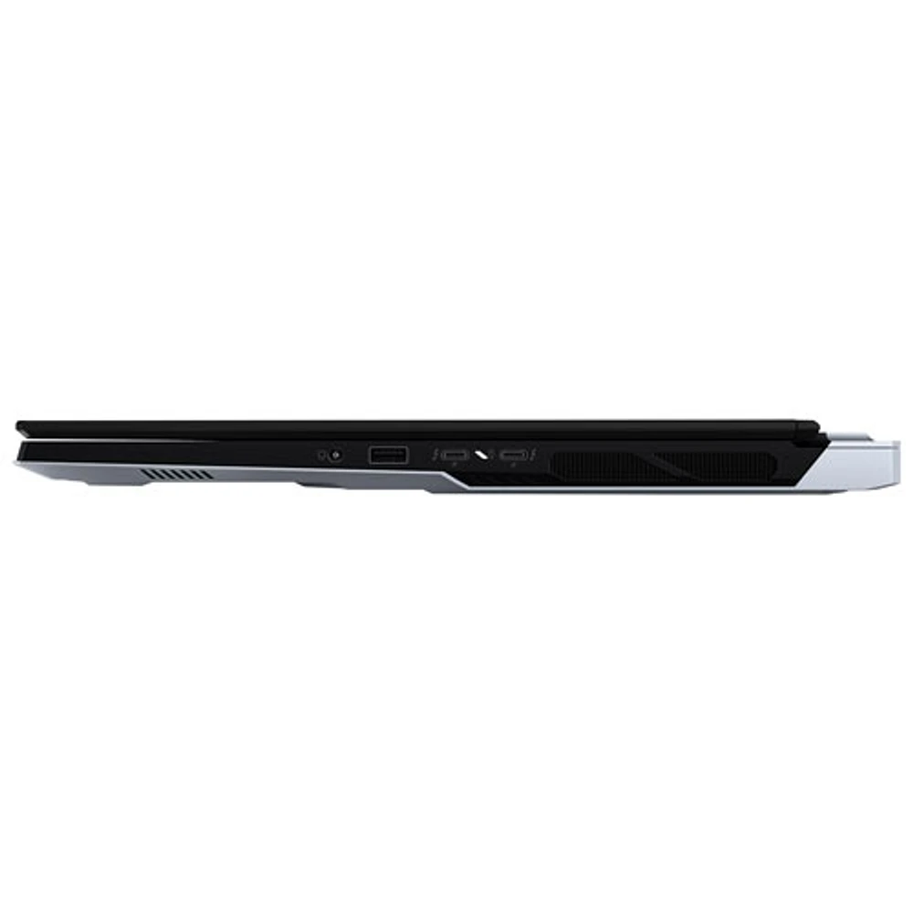 Portable de jeu Titan 18 HX 18 po de MSI - Noir (Core Ultra9-285HX d'Intel/RAM 96 Go/SSD 6 To/ GeForce RTX 5090)