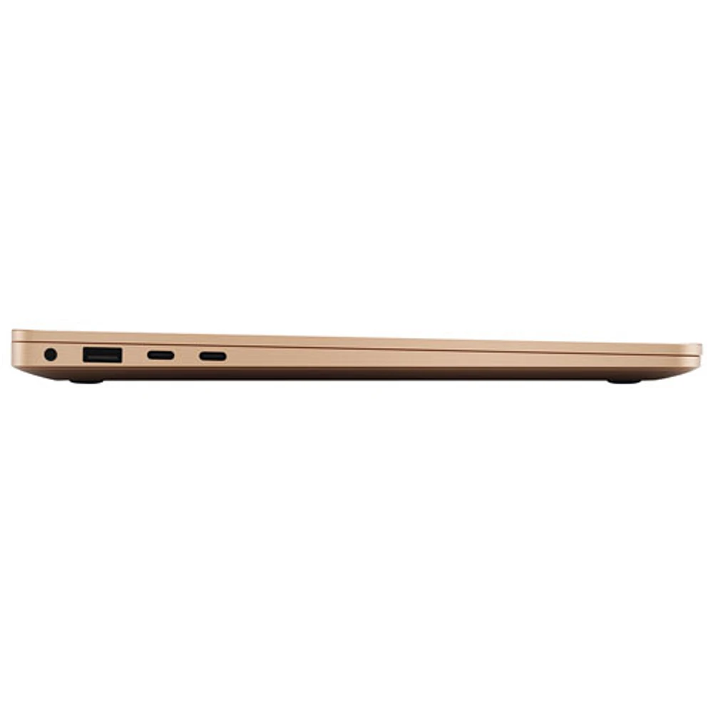 Portable Surface Laptop Copilot+ PC à écran tactile de 13,8 po de Microsoft (Snapdragon X Plus/mémoire vive de 16 Go/disque SSD de 512 Go) 2025 - Dune - Ang