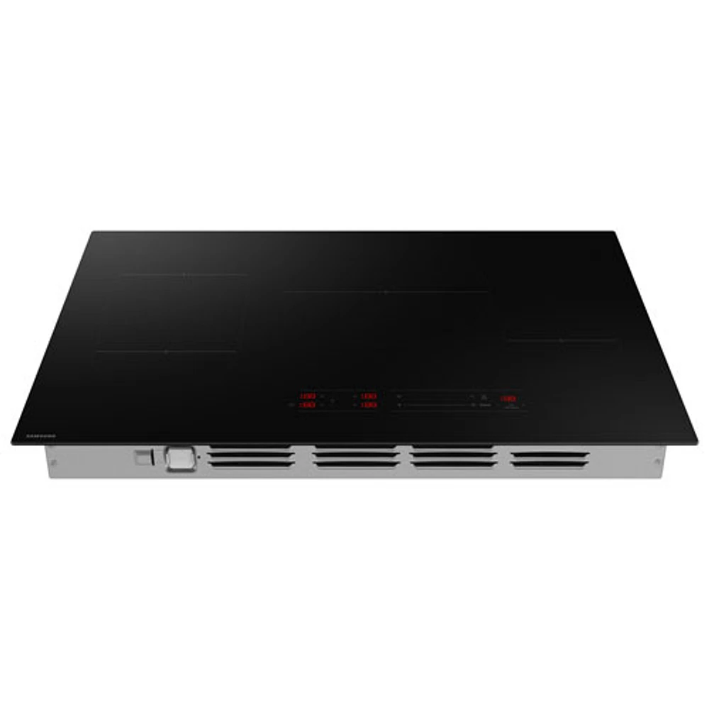 Surface de cuisson à induction de 30 po à 4 éléments de Samsung (CC70F30S2DAA) - Noir