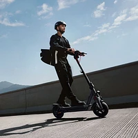 Segway Max G3 Electric Scooter (2000W Motor/ Up to 80km Range/ 45km/h Top Speed)