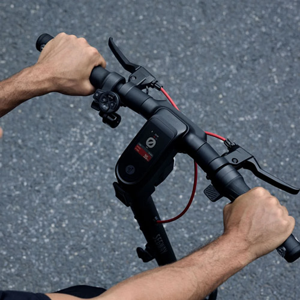 Segway Max G3 Electric Scooter (2000W Motor/ Up to 80km Range/ 45km/h Top Speed)