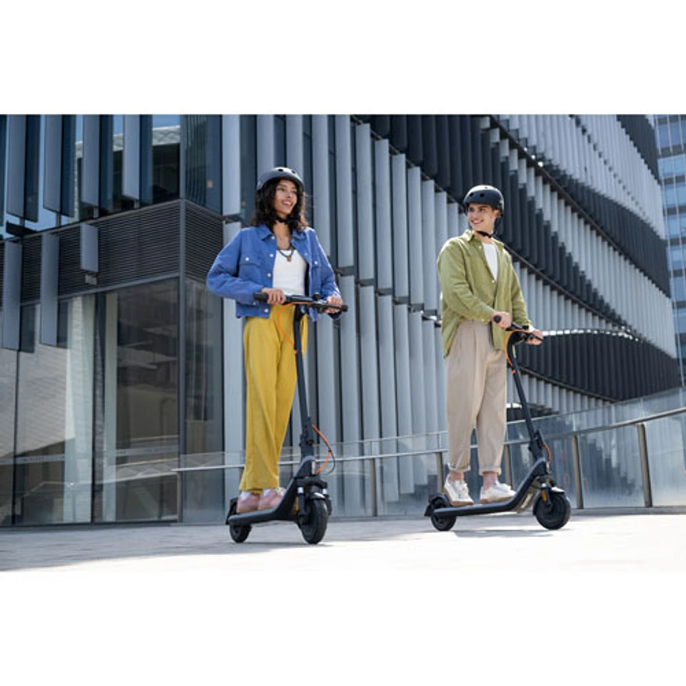 Segway E2 Plus ll Electric Scooter (500 W Motor / 25km Range / 25km/h Top Speed) - Exclusive Retail Partner