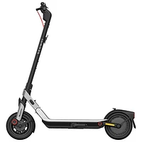 Segway E3 Electric Scooter (800W Motor/ 40km Range/ 25 km/h Top Speed) - Exclusive Retail Partner