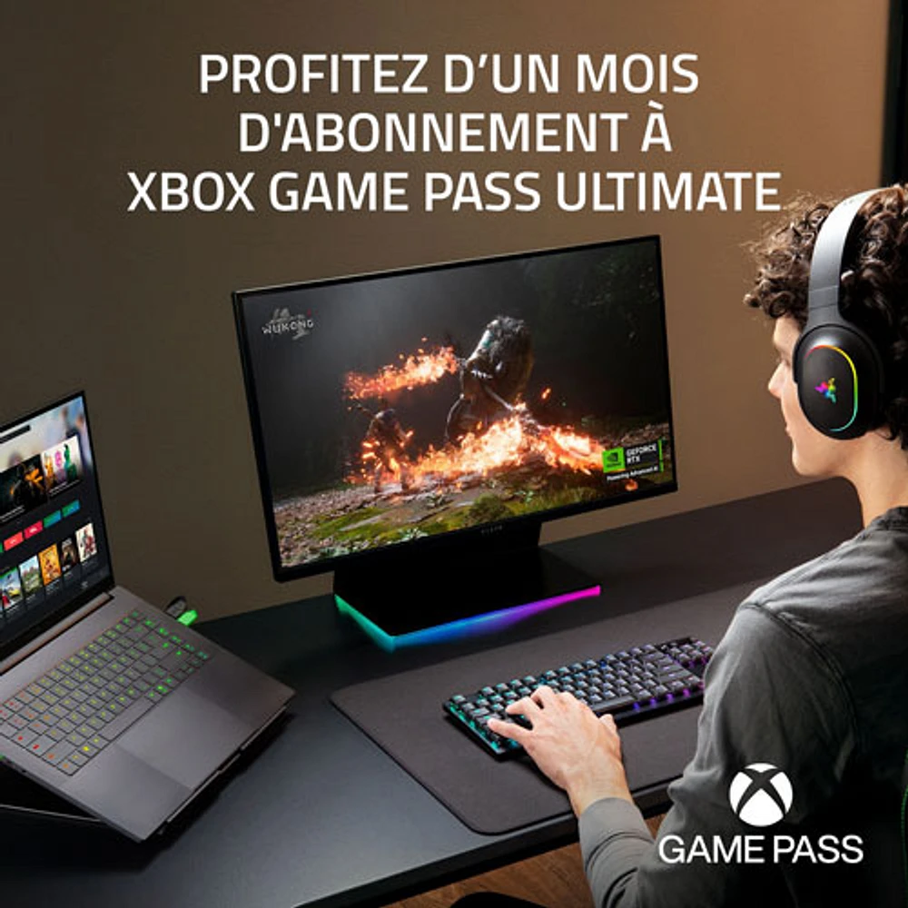 Portable de jeu Copilot+ PC de 14 po Blade de Razer - Noir (Ryzen AI 9 365 d'AMD/RAM 32 Go/SSD 1 To/RTX 5070)