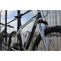 Vélo de tout-terrain électrique Prague de NCM (moteur de 350 W/autonomie de 100 km/vitesse maximale de 32 km/h