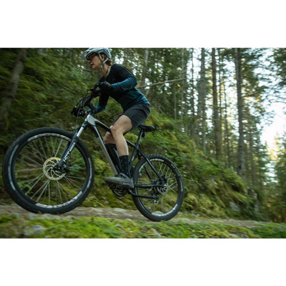 NCM Prague Electric Off-Road Bike (350W Motor / Up to 100km Range / 32km/h Top Speed) - Matte Black
