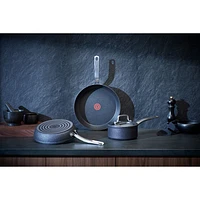 Batterie de cuisine en aluminium de 10 pièces StoneShield de T-fal - Noir