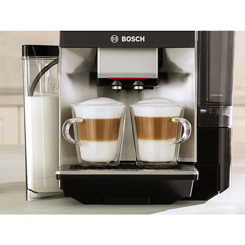 Bosch VeroCafe 800 Series Automatic Espresso Machine with Integrated Milk System & Milk Container