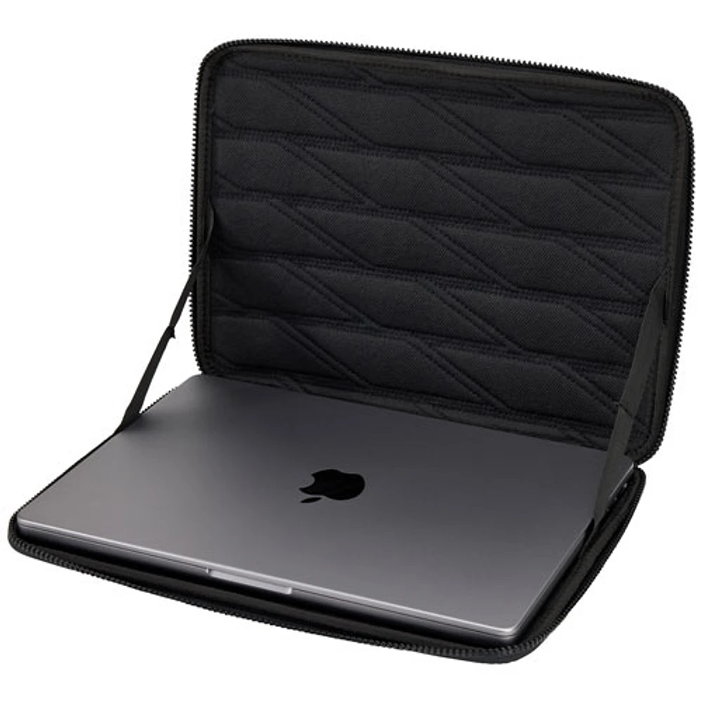 Thule Gauntlet 14" MacBook Sleeve - Black