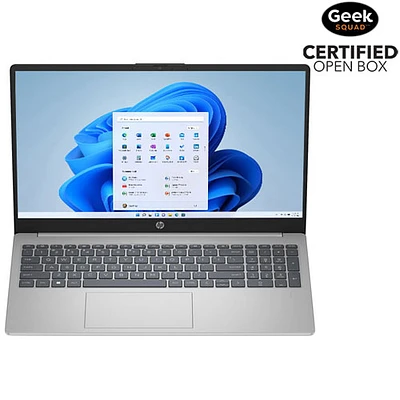 Boîte ouverte - Portable de 15,6 po de HP - Argenté naturel (Ryzen 7-7730U d'AMD/RAM 16 Go/SSD 1 To/Windows 11)
