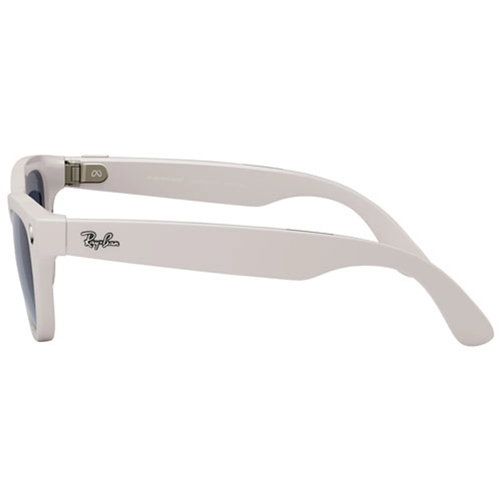 Ray-Ban | Meta Skyler Glasses with AI, Photo, Video, Audio & Messaging - Shiny Chalky Grey/Transitions