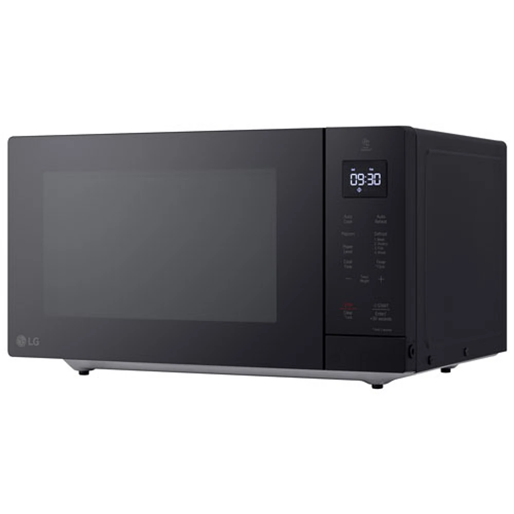 Four à micro-ondes de comptoir 1,1 pi3 de LG Pi (MSER1130B) - Noir