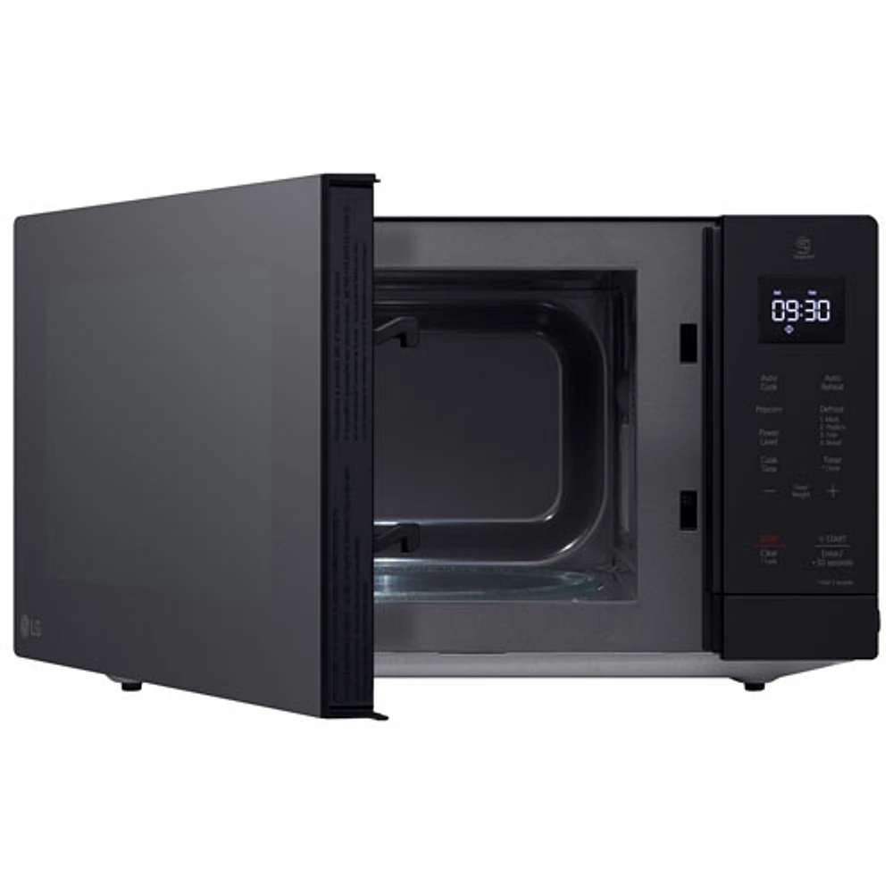 Four à micro-ondes de comptoir 1,1 pi3 de LG Pi (MSER1130B) - Noir