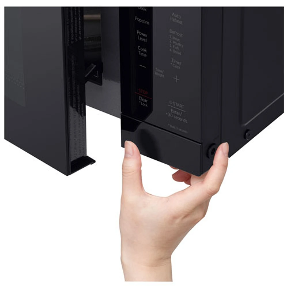 Four à micro-ondes de comptoir 1,1 pi3 de LG Pi (MSER1130B) - Noir