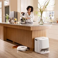 Narwal Freo Z10 Wi-Fi Connected Robot Vacuum & Mop Bundle with Mop Bonus Pack - White