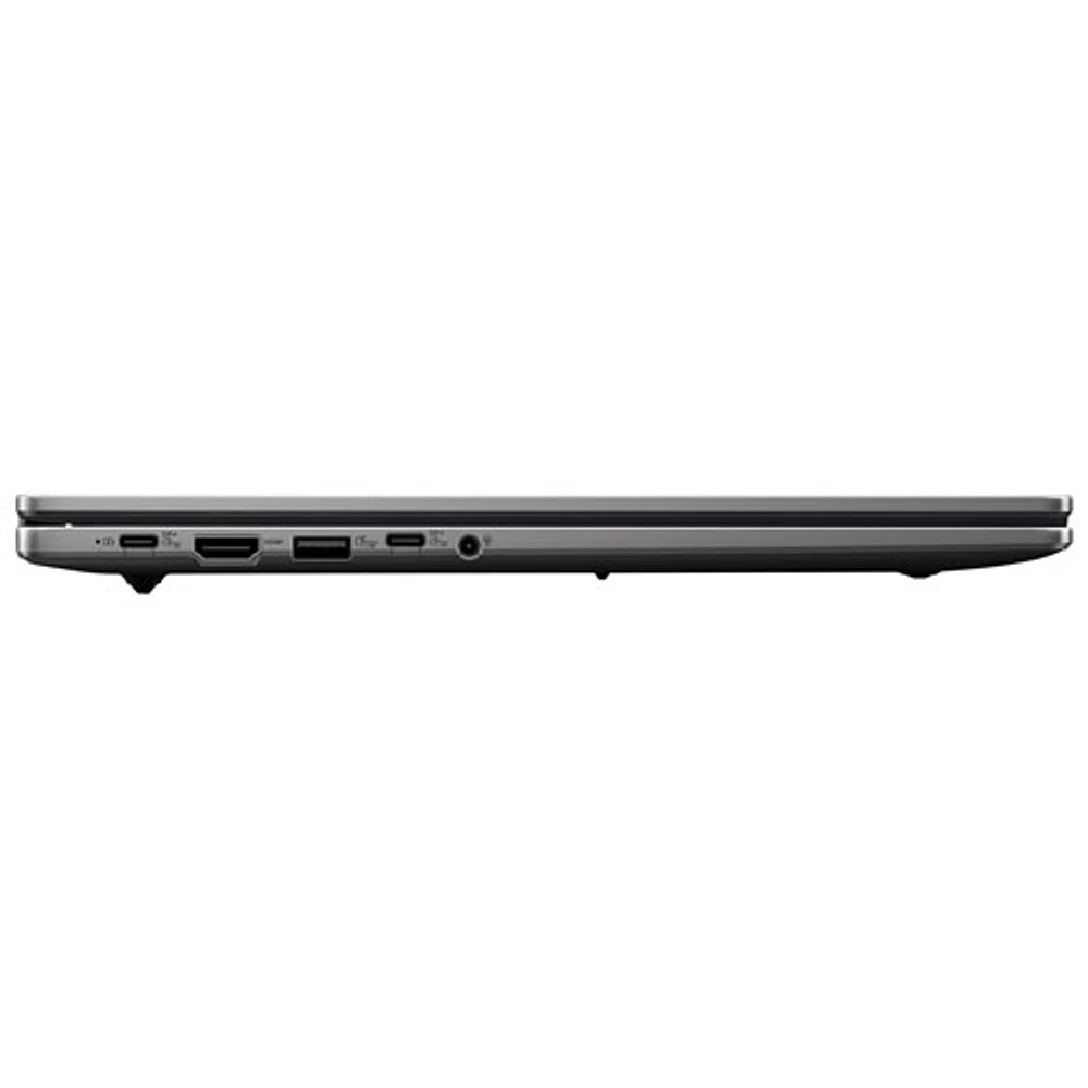 Portable 15,6 po Chromebook Plus CX15 d'ASUS - Gris rocheux (processeur Celeron 3-N355 d'Intel/RAM 8 Go/SSD 128 Go/ChromeOS)