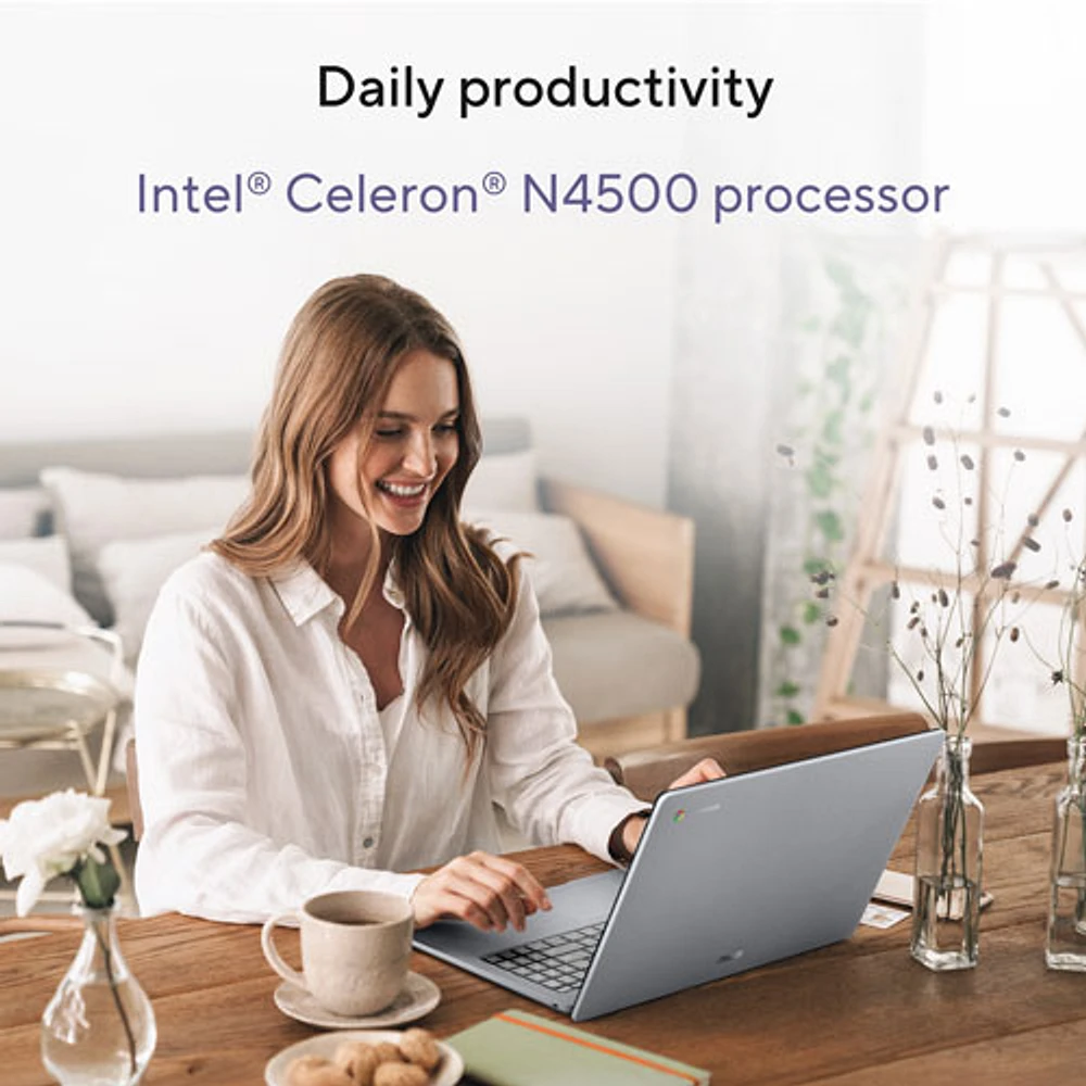 Chromebook de 15,6 po CX15 d'ASUS - Gris pur (Celeron N4500 Intel/RAM 8 Go/SSD 128 Go/ChromeOS)