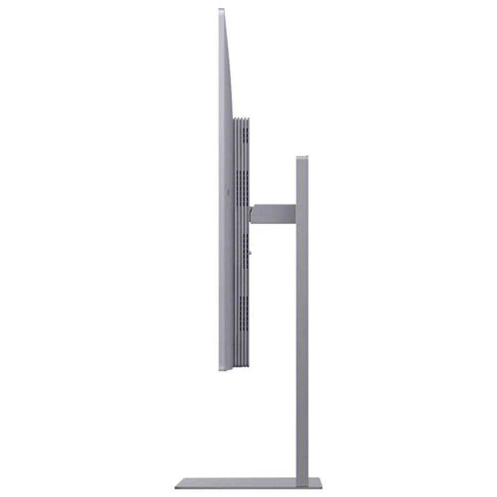 Samsung M9 32" 4K Ultra HD 165Hz 0.03ms GTG OLED LED Smart Gaming Monitor (LS32FM900SNXZA) - Silver