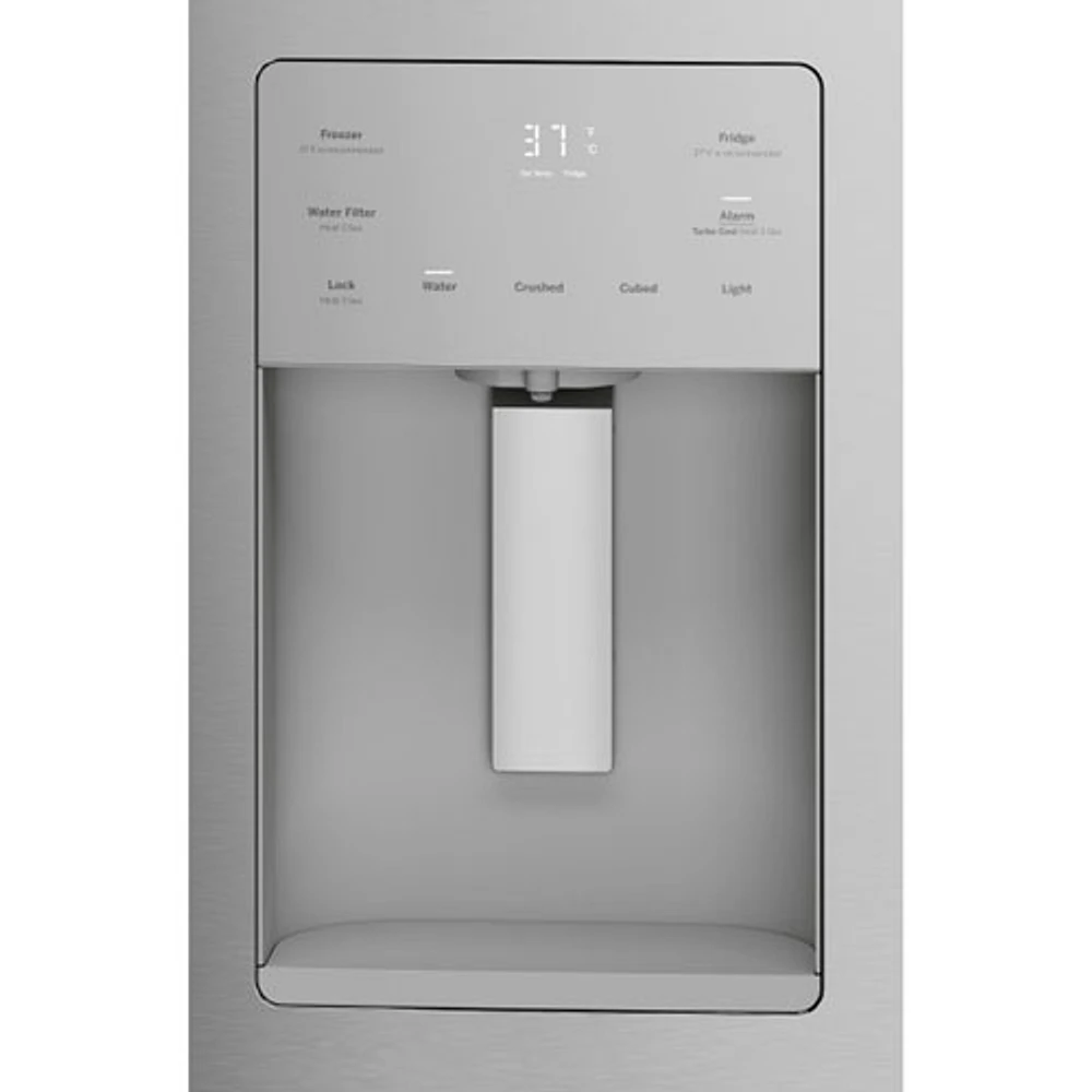 Réfrigérateur à deux portes 24,8 pi³ 33 po à distributeur d'eau et de glace Profile de GE (PFE24HYRCFS) - Acier inoxydable