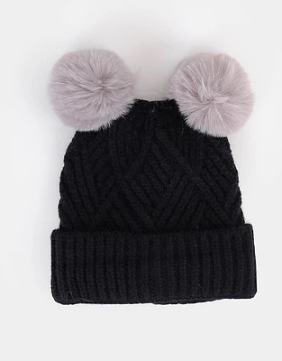 Gorro con pompones