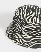 Gorro bucket cebra