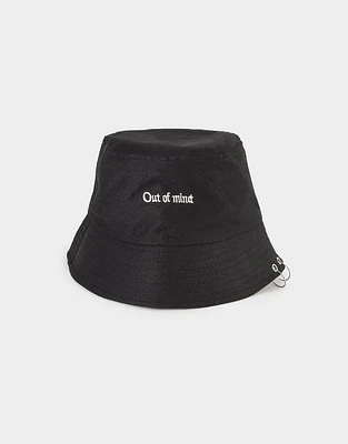 Gorro bucket con bordado