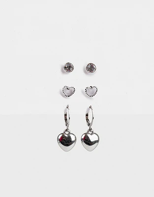 Set de aretes con corazones