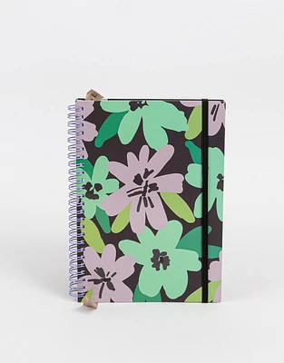 Cuaderno a5 con flores