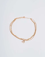 Choker con corazón bañado en oro