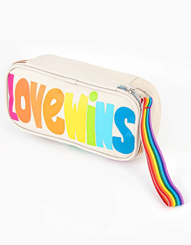 Cartuchera "love wins"