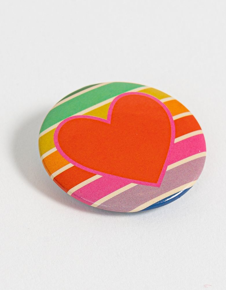 Pin solid heart