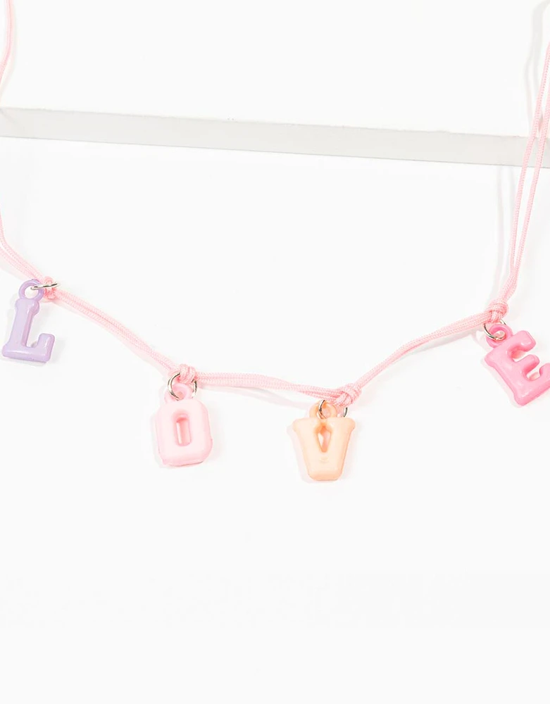 Collar infantil con letras love