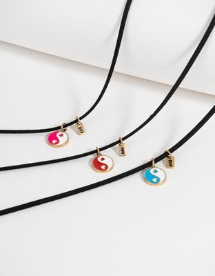 Chokers con dije yin yang