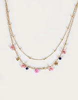 Collar con flores