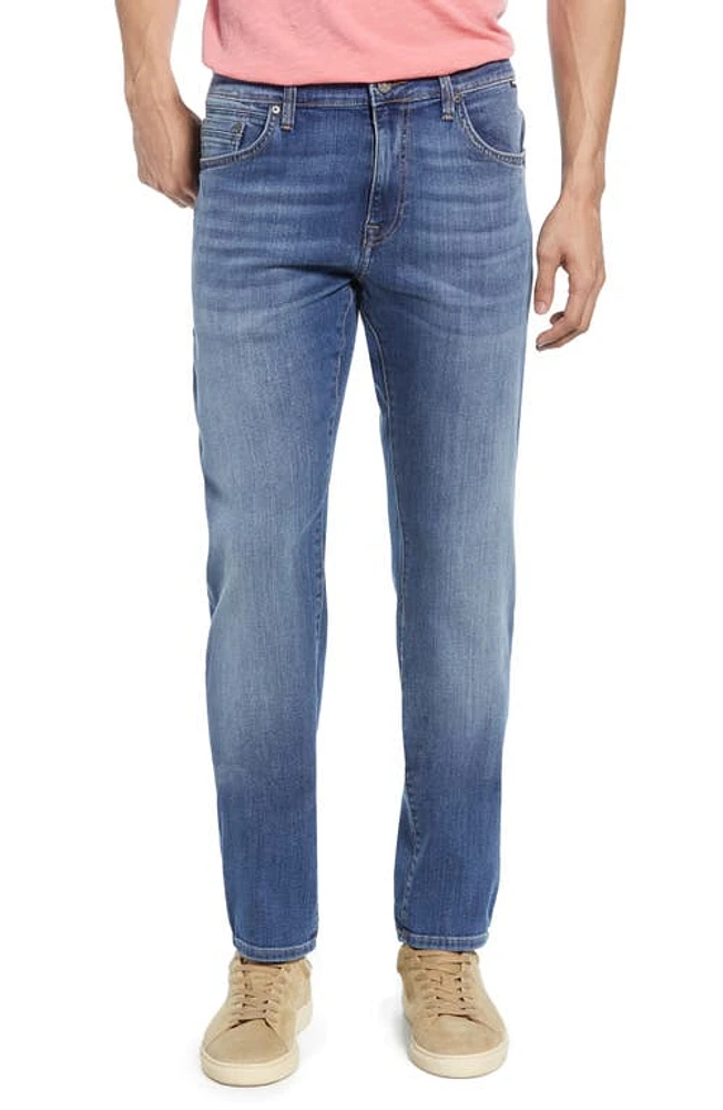 Mavi Jeans Jake Slim Fit Jeans in Mid Foggy Williamsburg at Nordstrom, Size 31 X 32