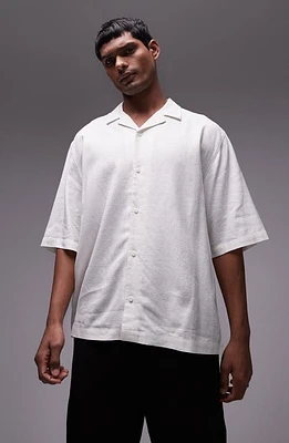 Topman Boxy Linen Blend Camp Shirt Ecru at Nordstrom,