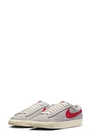 Nike Blazer Low '77 Sneaker at