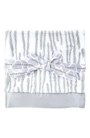 Little Giraffe Luxe Grass Baby Blanket in Silver at Nordstrom