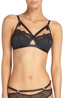 Dita Von Teese Madame X Wireless Bra Black at Nordstrom,