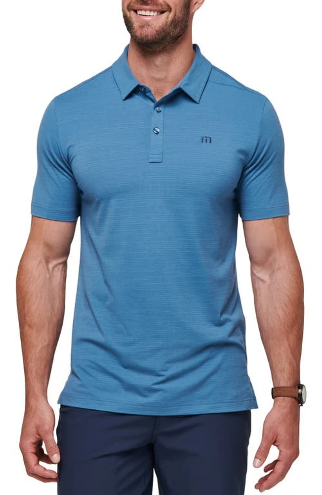 TravisMathew The Heater Solid Short Sleeve Performance Polo at Nordstrom,