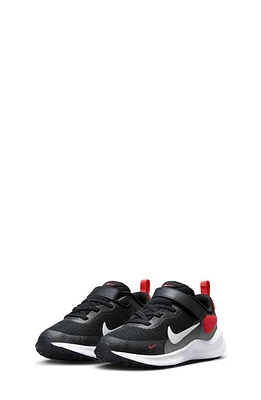 Nike Revolution 7 Sneaker at Nordstrom, M