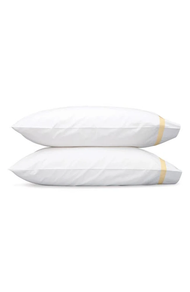 Matouk Lowell 600 Thread Count Set of 2 Pillowcases in Honey at Nordstrom, Size King