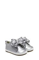 Robeez Aria Metallic Leather Bootie Silver at Nordstrom, Months