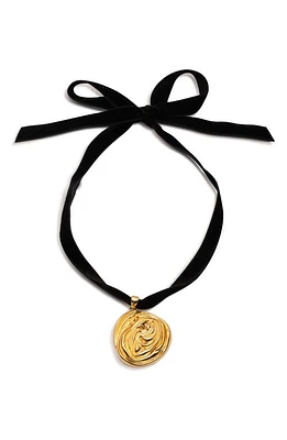 Sterling King Rosette Pendant Necklace in Gold at Nordstrom